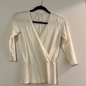 Gap crisscross sweater with tie back and 3/4 sleeve